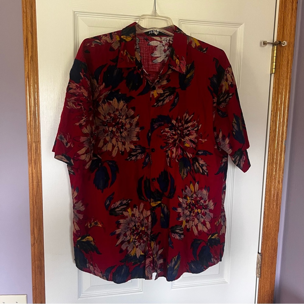 Jogal Short Sleeve Red Hawaiian Shirt Casual Floral Men’s XL EUC‎